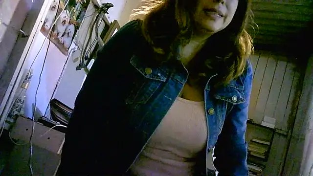 Zulreyna online show from 04-25-26, 03:53