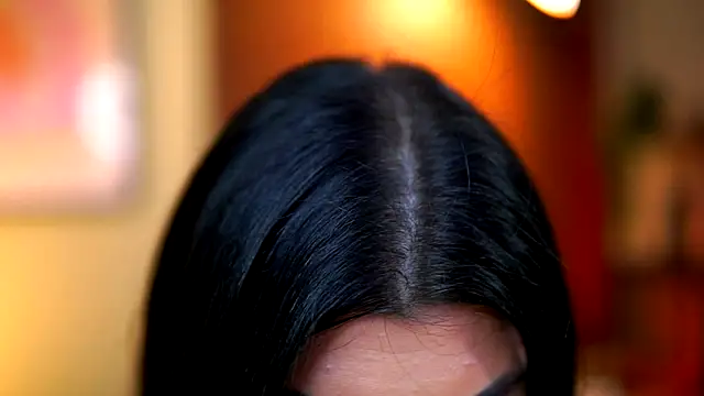 RavennaDArcy online show from 11-22-25, 08:18