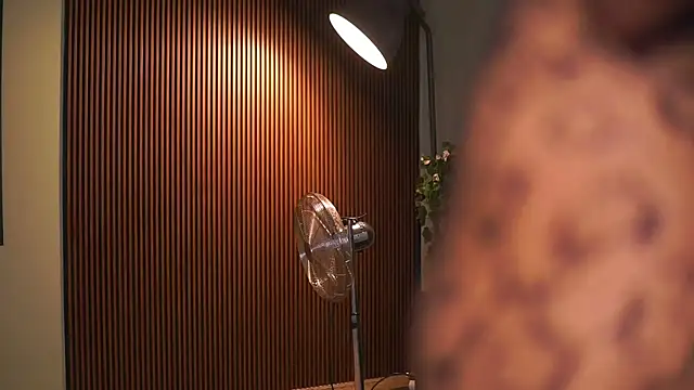 RavennaDArcy online show from 11-13-25, 07:07