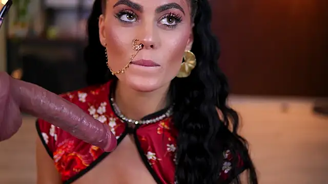 RavennaDArcy online show from 04-10-26, 06:59