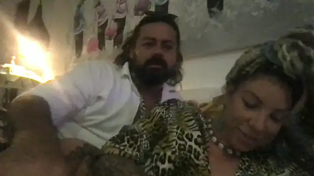 Snapshot of spiritlovers33 chatting on 11-07-25, 04:44 spiritlovers33 online show from 11-07-25, 04:44