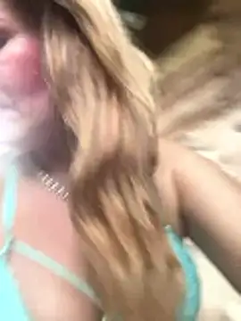 Snapshot of dirty_mother3 chatting on 01-16-26, 10:03 dirty mother3 online show from 01-16-26, 10:03