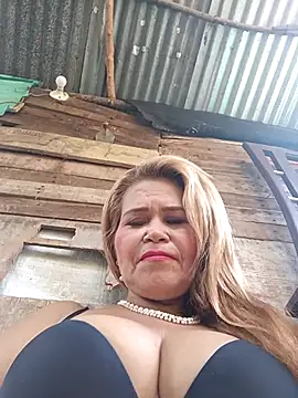 Snapshot of dirty_mother3 chatting on 02-12-26, 04:51 dirty mother3 online show from 02-12-26, 04:51