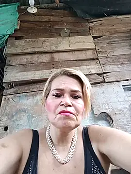 Snapshot of dirty_mother3 chatting on 02-26-26, 05:57 dirty mother3 online show from 02-26-26, 05:57