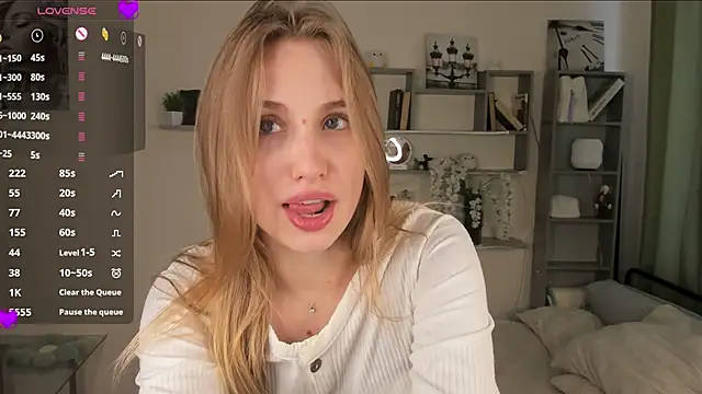 TawnyaVanschaick online show from 02-06-26, 11:17