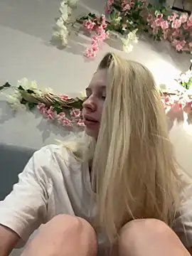 alice wond online show from 02-26-26, 04:07