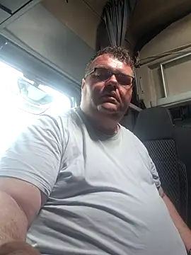 Grase44 online show from 02-04-26, 01:28