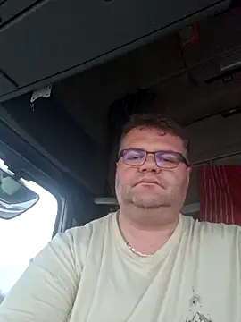 Grase44 online show from 11-26-25, 03:34