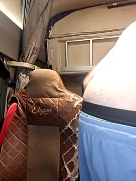 Grase44 online show from 12-22-25, 07:58