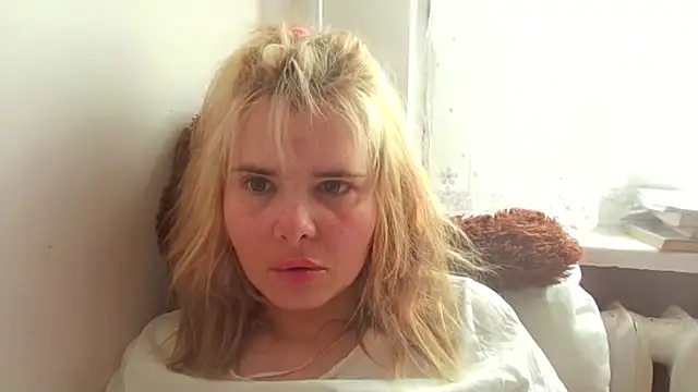 HornyElena online show from 04-14-26, 10:31