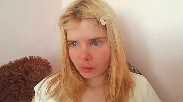 HornyElena online show from 07-08-26, 08:26