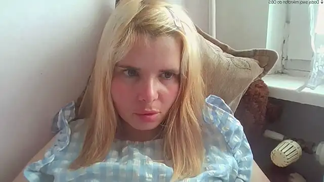 HornyElena online show from 06-04-26, 03:17
