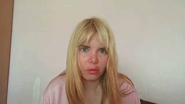 HornyElena online show from 07-11-26, 01:22