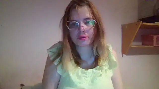 HornyElena online show from 11-13-25, 07:07