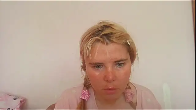 HornyElena online show from 06-16-26, 08:14