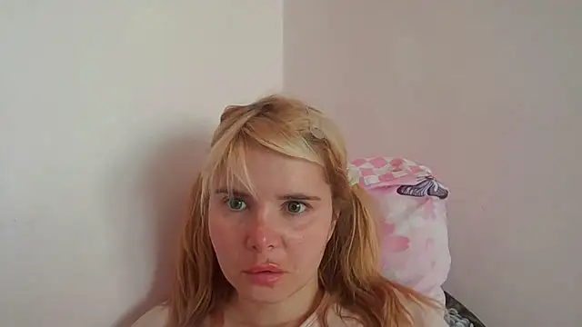 HornyElena online show from 07-12-26, 12:17