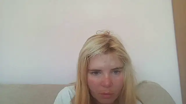 HornyElena online show from 06-22-26, 08:11