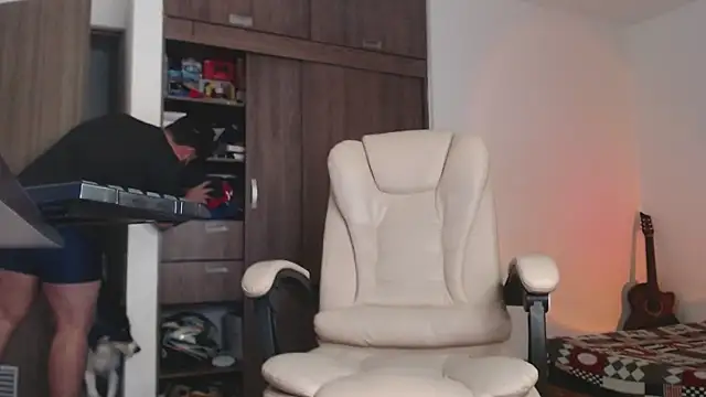 Dante Bonett online show from 11-10-25, 09:42