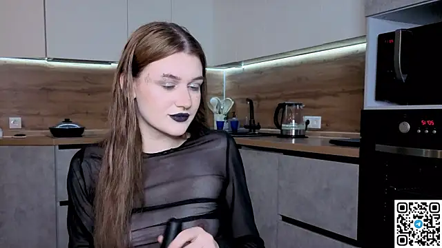 Snapshot of eshleeygreen chatting on 04-24-26, 05:15 eshleeygreen online show from 04-24-26, 05:15