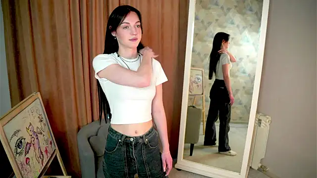 AdellaMacht online show from 11-13-25, 09:57