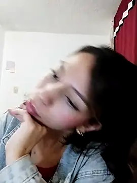 LuluuBerry online show from 11-15-25, 09:41