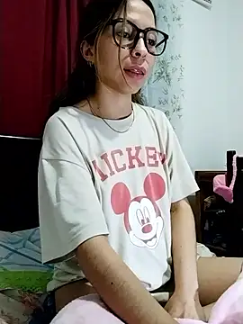 LuluuBerry online show from 11-10-25, 12:04