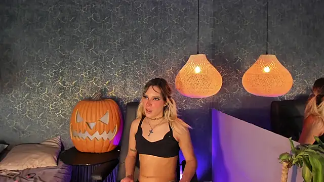 barbie moon online show from 11-06-25, 10:30