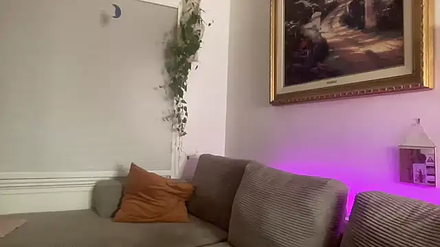 angelgirl98 online show from 12-05-25, 01:49
