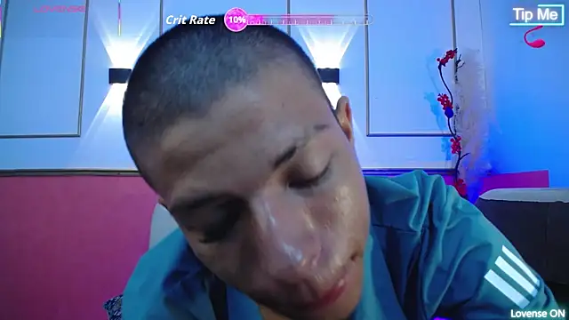 Snapshot of Tessachains_2_ chatting on 11-25-25, 02:23 Tessachains 2 online show from 11-25-25, 02:23