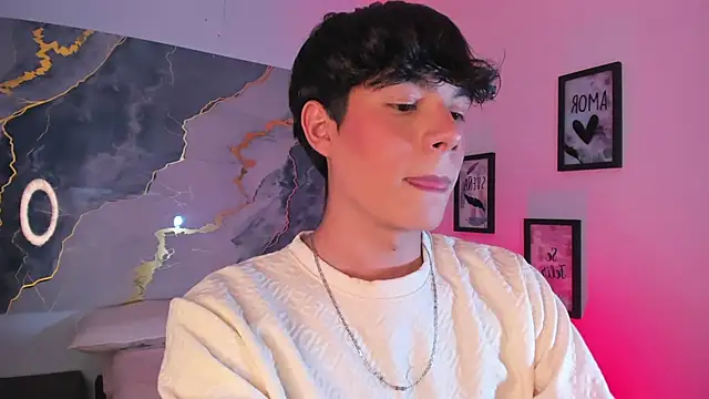 Isaac Kurtt online show from 11-22-25, 08:18