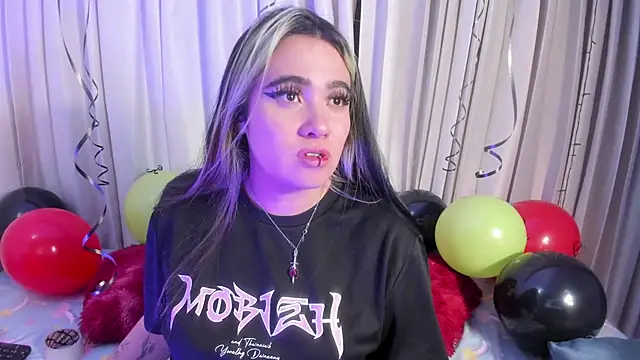 Lilith Zenith  online show from 03-06-26, 04:07