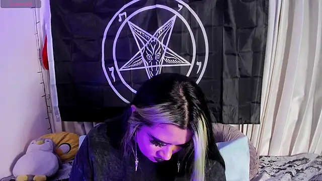 Lilith Zenith  online show from 02-13-26, 03:39