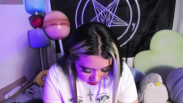 Lilith Zenith  online show from 02-14-26, 04:13