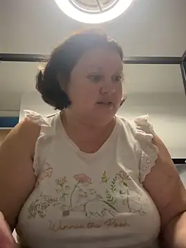 RealWoman84 online show from 11-09-25, 09:41