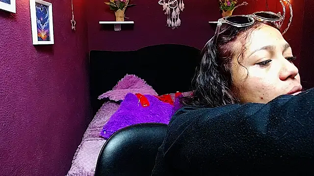 monika 256 online show from 02-05-26, 01:18