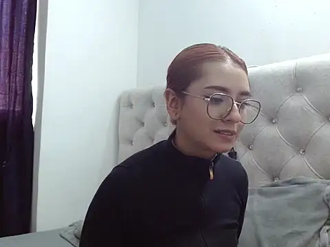 Carolinapinnkman online show from 11-25-25, 07:47