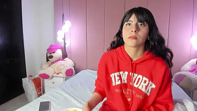 yinyang luar online show from 12-20-25, 08:55