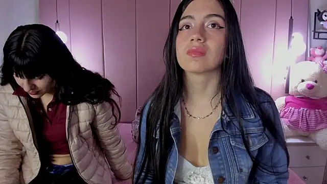 yinyang luar online show from 11-30-25, 11:44