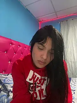 Chiquinquira3 online show from 02-07-26, 07:33