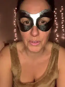 Snapshot of massagistahotbrunette chatting on 03-01-26, 08:53 massagistahotbrunette online show from 03-01-26, 08:53