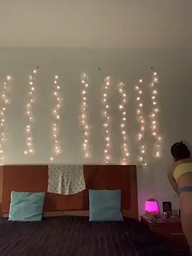 massagistahotbrunette online show from 11-27-25, 07:36