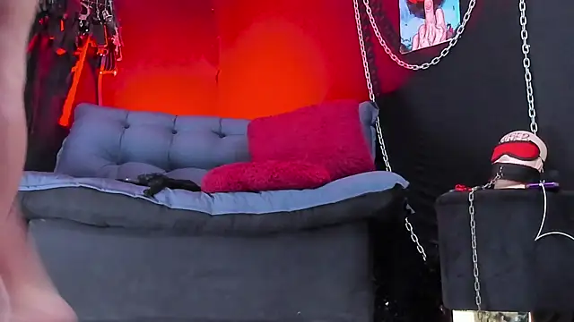 KatrinaStone online show from 04-17-26, 07:17