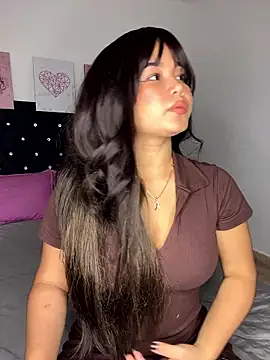 LoliitaBennett online show from 01-15-26, 02:15