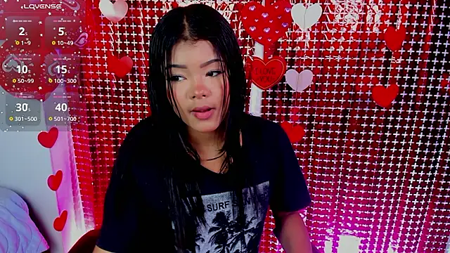 Snapshot of _hanna_sky chatting on 02-16-26, 06:39 hanna sky online show from 02-16-26, 06:39