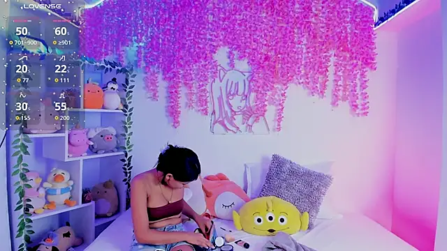  hanna sky online show from 11-08-25, 03:48