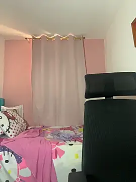 Snapshot of Melody_Spencer26 chatting on 05-13-26, 06:37 Melody Spencer26 online show from 05-13-26, 06:37