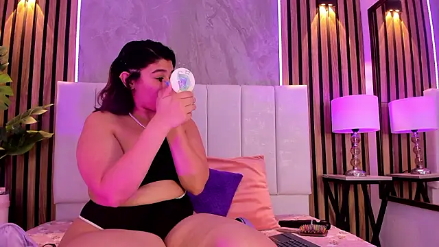 Carlotta de velour online show from 02-13-26, 03:06