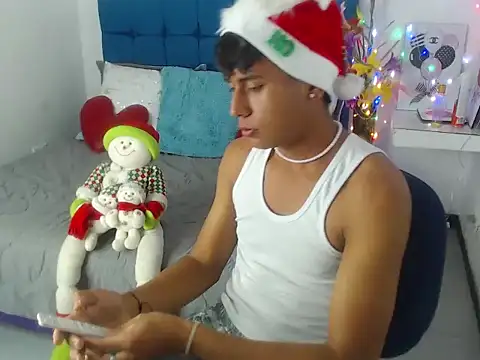 Valentino Lane online show from 12-01-25, 02:51