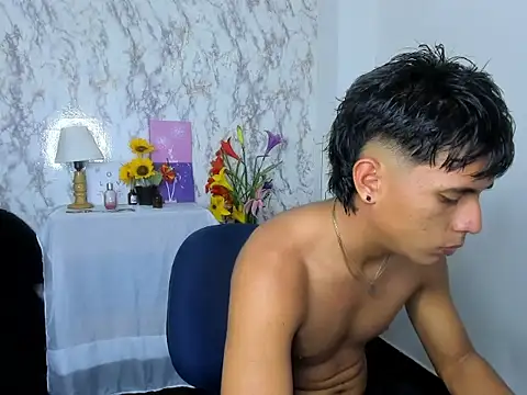 Valentino Lane online show from 03-03-26, 02:07