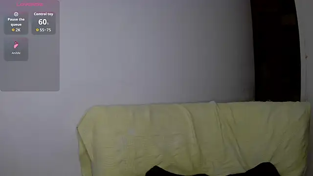Snapshot of katherine-smill chatting on 06-03-26, 11:00 katherine-smill online show from 06-03-26, 11:00
